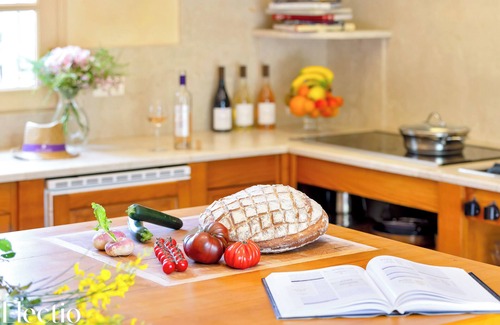 Le Puy-Sainte-Reparade Casa | Bastide | Domaine Tour Campanets