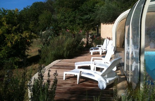 Saint-Saturnin-les-Apt Casa | Bastide con vistas al Luberon y refugio en la piscina por 10/11 pers 1120/2200 € / semana