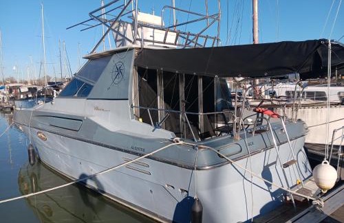 Bassins a Flot Alquiler De Eote | Bateau au bassin des lumières