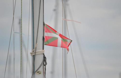 Hendaye Alquiler De Eote | Bateau au coeur d'Hendaye