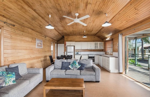 Batemans Bay Otro | Batemans Bay Marina Resort