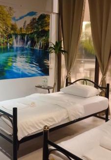 Bang Tao Casa | Batikseafood Airport & Room