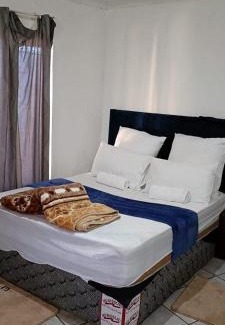 Kempton Park Casa | BATO Accommodation