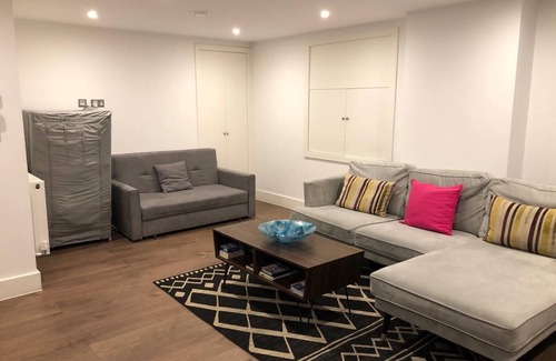 Vauxhall Apartamento | Batterseaflat/sleeps6/refurbished/tv