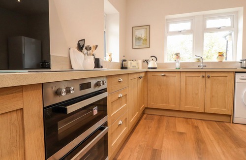 Burnley Cabaña | BATTY HOLE FARM, family friendly, with open fire in Burnley