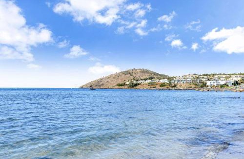 Encounter Bay Casa | Battye Cottage Beautiful Sea Views All Year Round
