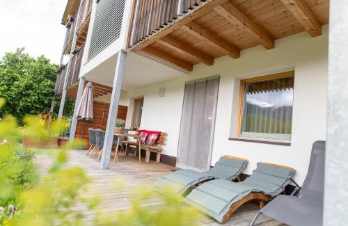 Sluderno Apartamento | Bauernhof Residence Hausergut with Ortler views, central and quiet position