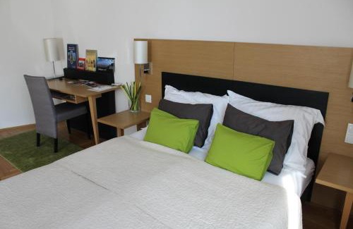 Vizivaros Apartamento | Bauhaus Studio with Parliament view