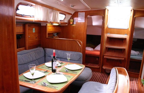 Kontokali Alquiler De Eote | BAVARIA CRUISER 46 EN CORFU