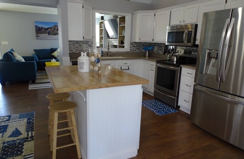 Wilmington Casa | Baxter's House- Pet Friendly with Covered Boat Parking; 15 mins to Beach/ D-Town