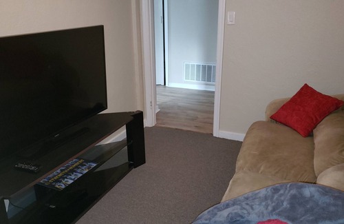 Pittsburg Apartamento | Bay Area Hideaway - Tu hogar lejos de casa