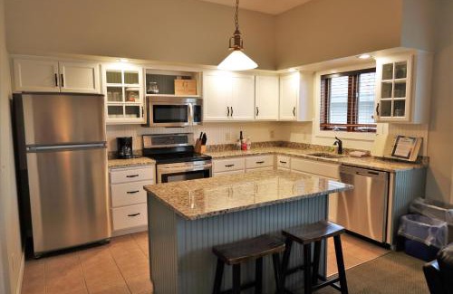 Nisswa Apartamento | Bay Colony Unit 772 - Upper Level