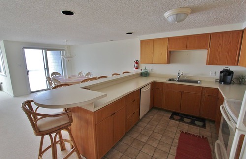 Beach Haven Condominio | Bay Front Living en el centro de todo lo que Beach Haven tiene para ofrecer.