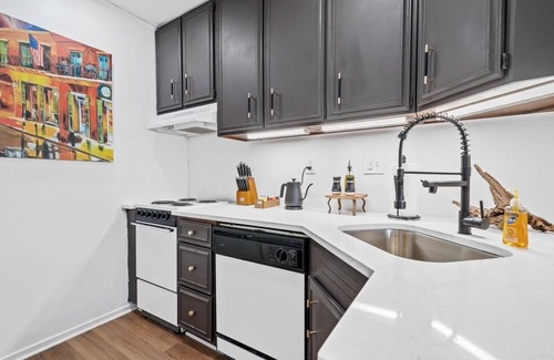 Daphne Condominio | Bay Getaway, Cozy Studio Condominium in Daphne, AL - Sleeps 2 - Near Interstate