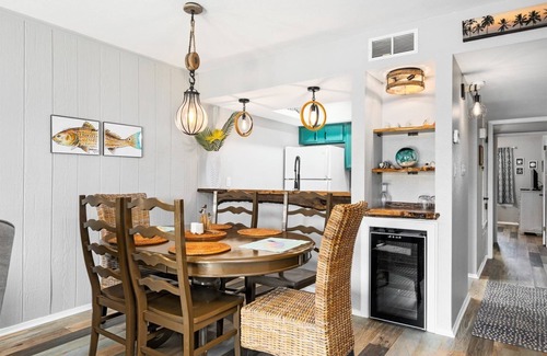 Harbor Oaks Condominio | Bay House Condos