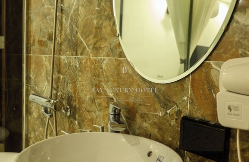 Hang Trong Hotel | Bay Luxury Hotel & Spa - No1 Ngo Huyen