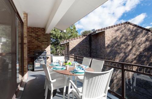 Nelson Bay Apartamento | Bay Parklands, 68 2 Gowrie Ave - Fully ducted aircon, wifi, pool, tennis court, communal spa