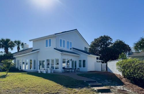Upper Grand Lagoon Casa | Bay Point Beauty