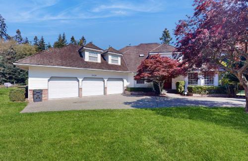 Oak Harbor Casa | Bay to Baker