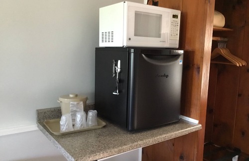 Laconia Hotel | Bay Top Motel
