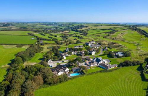 North Buckland Casa | Bay Tree Cottage - cosy home near beach