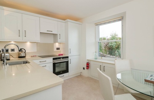 Brixham Cabaña | Bay View