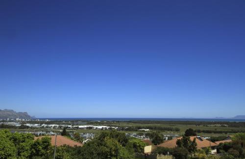 Heldervue Casa | Bay View Guest House