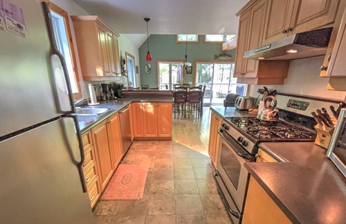 Rideau Lakes Casa | Bay View- on Benson Lake on the Rideau Canal