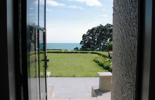 Pitone Apartamento | Bay View Terrace Studios with Beach Views