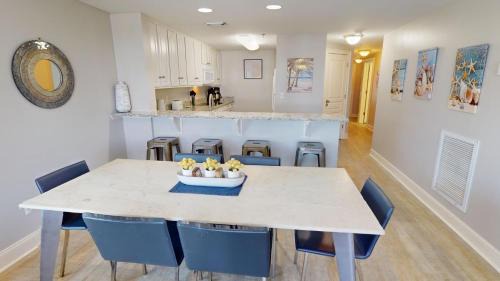 Tybee Island Casa | Bay View Villas 201 by Tybee Beach Vacation Rentals