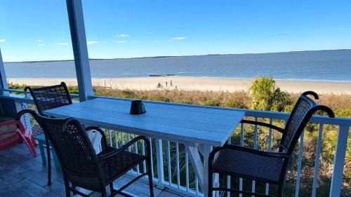 Tybee Island Casa | Bay View Villas 206 by Tybee Beach Vacation Rentals