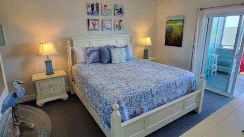 Tybee Island Casa | Bay View Villas 206 by Tybee Beach Vacation Rentals