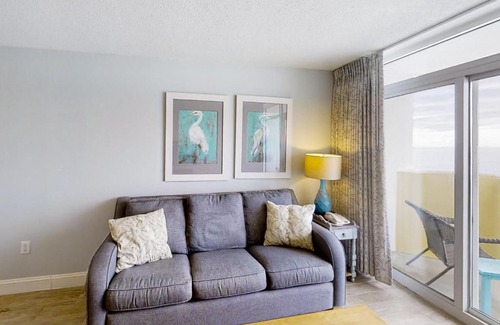 Crescent Beach Hotel | Bay Watch 1735