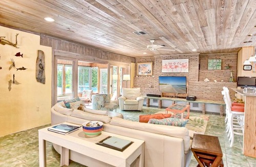 Captiva Casa | Baybarlyn home