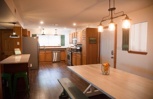 Gulf Breeze Casa | Bayfront Cabin - Una Escapada Serena En East Bay