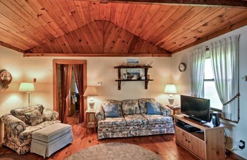 Hancock Casa | Bayfront Hancock Cottage with Beach Access and Views!