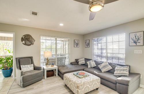 Florida Panhandle Casa | Bayfront Haven Group Getaway in Milton!