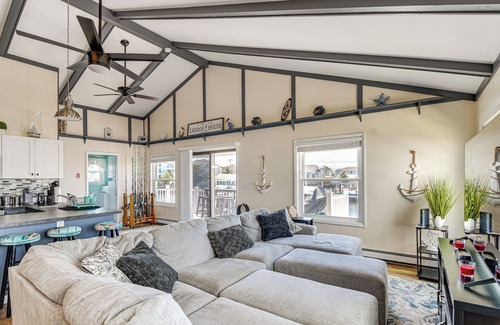 Forked River Casa | Bayfront Home w/ Boat Dock & Deck in Forked River