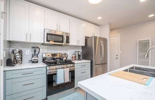 Lincoln Acres Casa | Bayfront Newly Remodeled Home #A