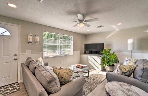 Englewood South Casa | Bayfront Paradise with Heated Pool and Balcony!