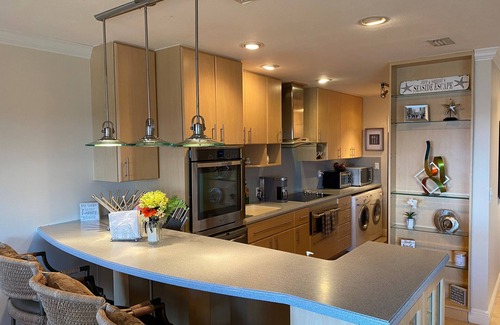 Key Largo Condominio | Bayfront Penthouse Unit w/ Amazing Sunset Views - paradise for only 6,500/month