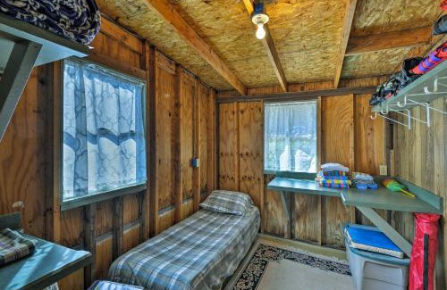 Red Creek Casa | Bayfront Red Creek Vacation Rental with Boat Dock!