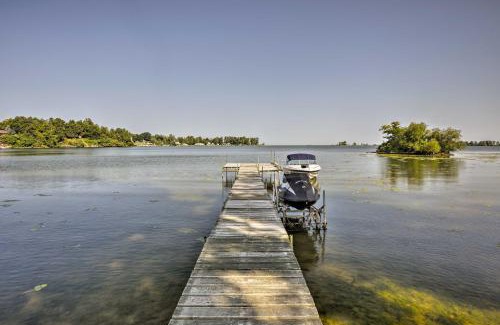 Red Creek Casa | Bayfront Red Creek Vacation Rental with Boat Dock!