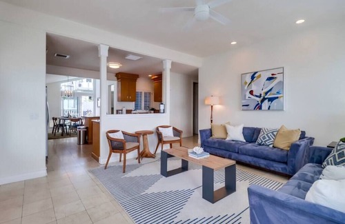 Crown Point Casa | Bayfront Riviera Retreat with Pool and HVAC!