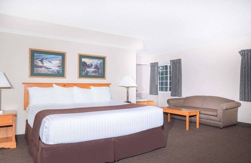 Baxter Hotel | Baymont by Wyndham Baxter/Brainerd Area