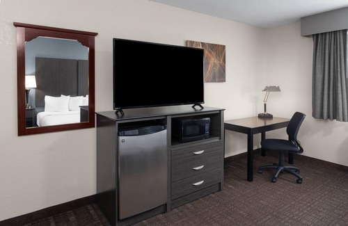 Chester Hotel | Baymont by Wyndham Chester IL