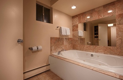 Durango Hotel | Baymont by Wyndham Durango
