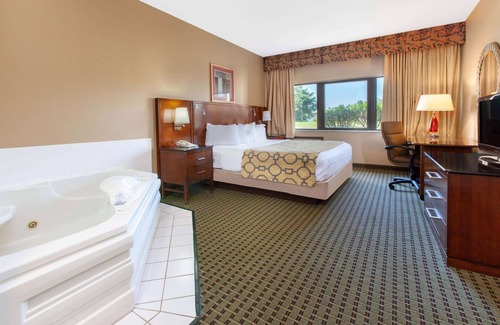 Franklin Hotel | Baymont by Wyndham Franklin