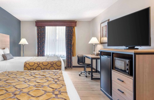 Town Center Hotel | Baymont by Wyndham Kennesaw