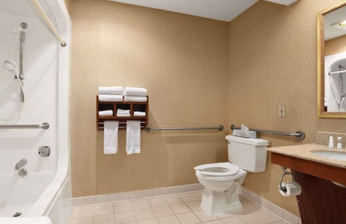 Lewisville Hotel | Baymont by Wyndham Lewisville